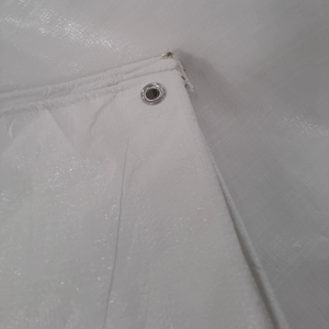 Tailles personnalisées Couleurs 100gsm-250gsm Vierge PE Bâche Stabilisée aux UV Résistant à la déchirure 200gsm Imperméable 12x12 Mesh Tissu uni - Product Image 1