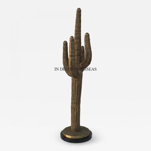 Sculpture décorative de concepteur de cactus en fil métallique robuste pour la maison et l'hôtel à partir de décor à l'étranger à un prix impressionnant - Product Image 2