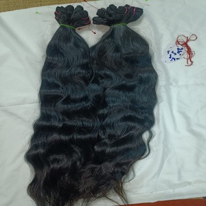 Extensions de tissage en cheveux humains bruts et non traités Remy indien ondulé profond ondulé régulier 8-30 pouces - Product Image 2