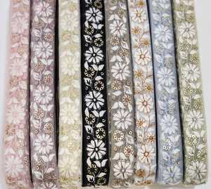 Accessoires de dentelle de tissu de dentelle de broderie indienne pour la décoration florale de robes - Product Image 3