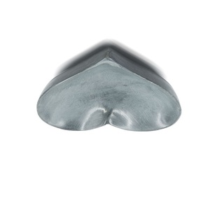 Jabonera en forma de corazón de la mejor calidad, esteatita gris para baño o tocador y decoración de regalo disponible en suministro al por mayor - Product Image 5