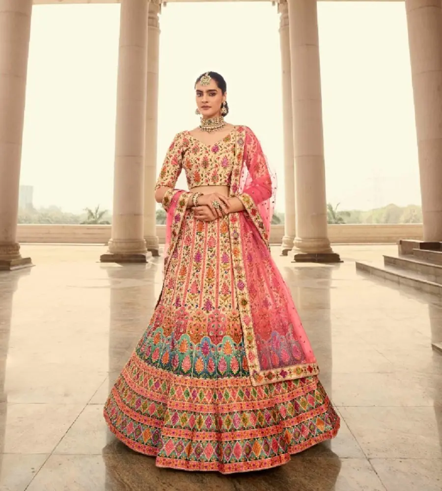 Desainer Bordir Pengantin dengan Karya Cetak Lahenga Choli dengan Blus Wanita India Lehenga Choli Pakaian Tradisional India 2022