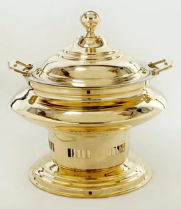 Plato de frotamiento de metal decorativo con asa de tapa y soporte perfecto para servir platos deliciosos en celebraciones - Product Image 6