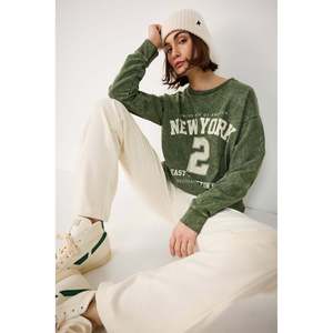 Sudadera Extra Grande con Estampado de Efecto Desteñido - Product Image 3