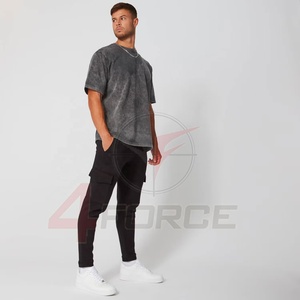 T-shirt personnalisé en coton organique 100% épais pour hommes, de grande taille, avec logo en relief délavé à l'acide vintage imprimé, vente en gros - Product Image 4