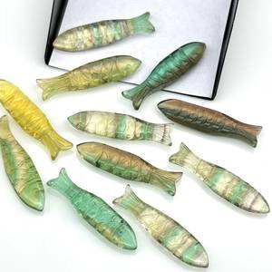 Belle Fluorite fait à la main poisson sculpture perles coloré forme de poisson sculpté pierre précieuse 8X25 MM pierres précieuses en vrac poissons fabrication de bijoux - Product Image 3
