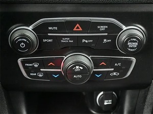 Dodge Charger R/T 2023, conduite à gauche, norme d'émission Euro IV, 5 places - Product Image 6
