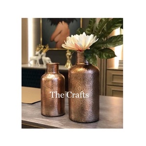 Vase à fleurs martelé en aluminium avec pot de fleurs de qualité exclusive Vase pour mariage et décoration intérieure - Product Image 3