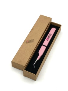 Pince à épiler professionnelle de qualité supérieure, design optimal, 45 degrés, revêtement en poudre rose clair, acier inoxydable, anti-magnétique, anti-statique, lisse - Product Image 4