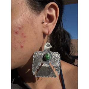 Pendientes Colgantes de Plata de Ley y Oro Sonora Hechos a Mano por los Navajo, Joyería Cultural Coleccionable - Product Image 2