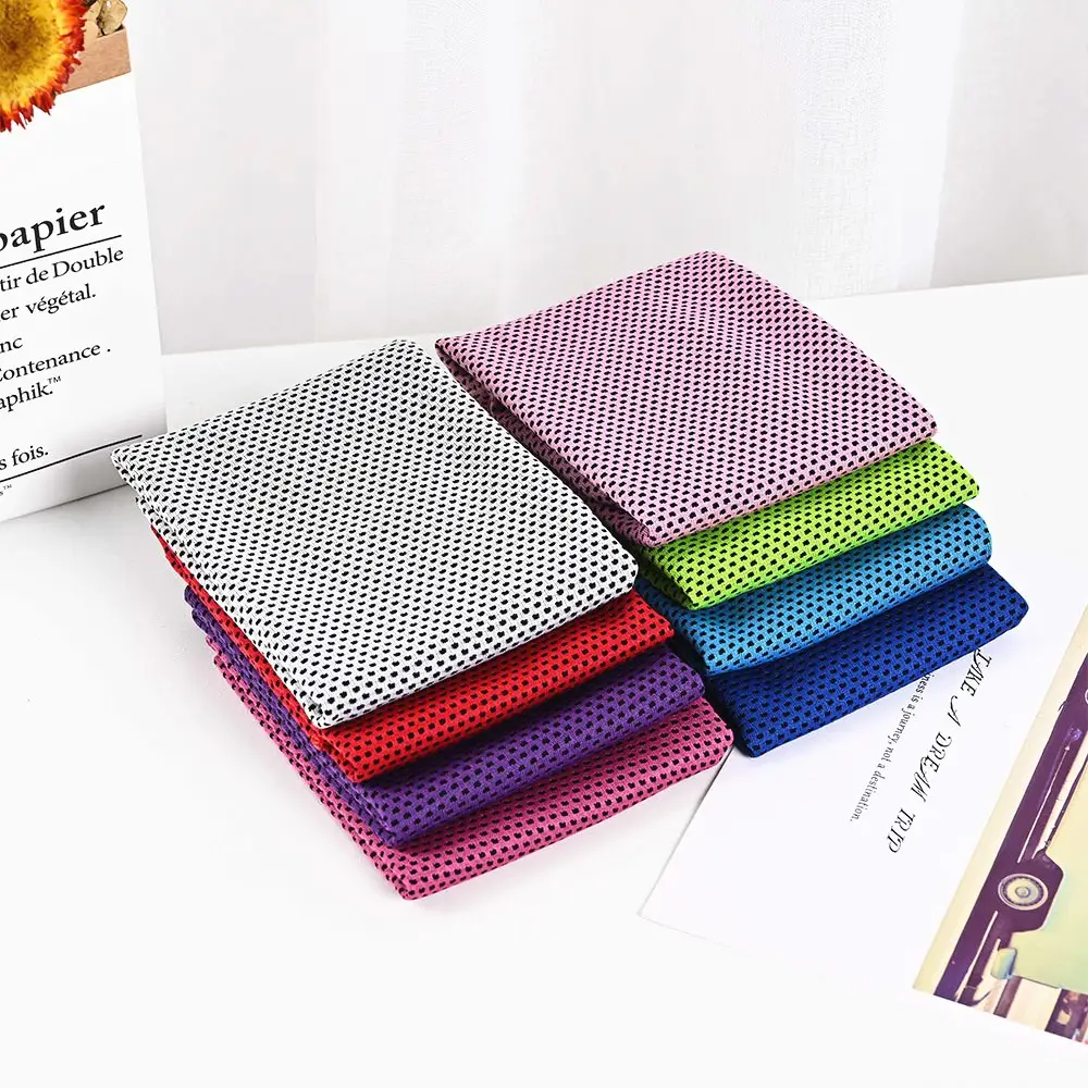 Multicolor Jacquard Cool Towels Quick Dry Fabric Technology Home Gym Beach Trendy Cooling Tower Design Neck Face Adults Made PVA