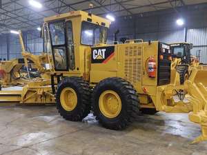 Niveleuse à moteur Caterpillar 140K d'occasion de 10 tonnes, couleur d'origine, avec composants de transmission, occasion à vendre - Product Image 3