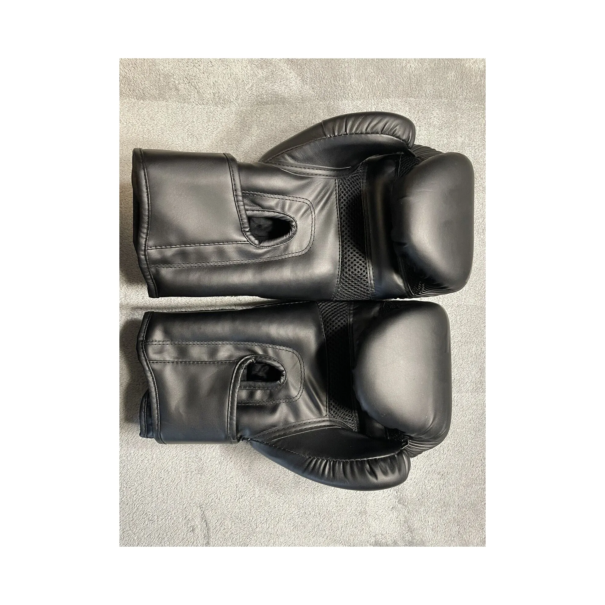 Boxing Gloves for Men and Women Suitable for Boxing Kickboxing Mixed Martial Arts Maui Thai MMA Heavy Bag Fighting Training