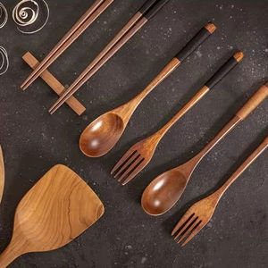 Ensemble d'ustensiles en bois durables et écologiques du Vietnam 100% naturel à bon prix - Product Image 1