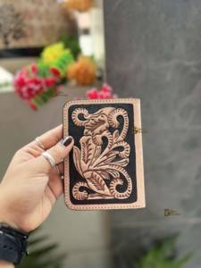 Gran oferta, tarjetero de cuero multifuncional para pasaporte, diseñador de estilo occidental único, tallado a mano, accesorios de viaje RFID - Product Image 3