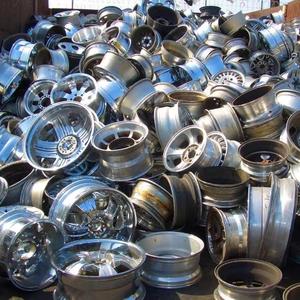 Vente rapide de rebuts d'aluminium pur 6063 / rebuts de jantes en alliage / rebuts d'extrusion d'aluminium 99,9% - Vente en gros de jantes et de roues en alliage d'aluminium - Product Image 1