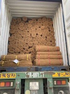 Vietnam usine écologique tissé contrôle de l'érosion des sols fibre de coco filet-maille géotextiles produit brut de corde de coco - Product Image 3