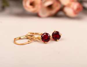 Boucles d'oreilles pendantes en argent sterling 925 plaqué or 14 carats avec grenat, bijoux de naissance, élégantes boucles d'oreilles pendantes en grenat, cadeau pour femme - Product Image 5