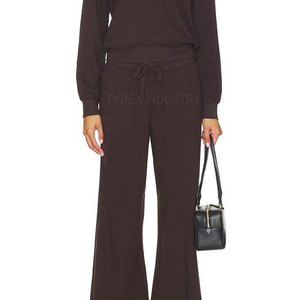 ชุดวอร์มแฟชั่นสำหรับผู้หญิง เสื้อและกางเกงขาบานเข้าชุด เหมาะสำหรับใส่ลำลองและกิจกรรมประจำวัน - Product Image 6