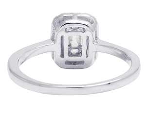 Excellente qualité Bague de fiançailles pour femme en argent sterling avec diamant Moissanite baguette ronde disponible au meilleur prix - Product Image 2