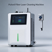 Équipement de nettoyage au laser à fibre pulsée portatif 100W, sac à dos pour l'élimination de la rouille, de la peinture et de l'oxyde, système de nettoyage des surfaces métalliques