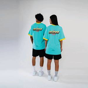 เสื้อยืดฮิปฮอปผ้าไหมสำหรับผู้ชายเสื้อยืดโอเวอร์ไซส์พิมพ์ลายสกรีนโลโก้กราฟิกแบบกำหนดเอง - Product Image 6