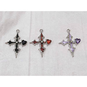 LATS 2025 Nuevo Collar Cruzado Morado Love, Estilo Punk Oscuro Exquisito con Cadena de Caja y Engaste de Garra, Incrustaciones de Aleación de Zinc, Para Regalo - Product Image 6