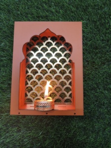 Ensemble de décoration murale Rajasthani Jharokha Mini cadres Haveli de style Rajwadi avec bougeoirs Art MDF pour Diwali, mariage, cadeaux - Product Image 6