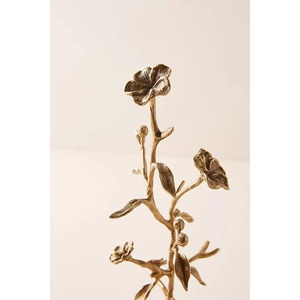 Support de bijoux luxueux avec un design haut de gamme parfait pour afficher des colliers coûteux Bracelets et boucles d'oreilles dans une maison élégante - Product Image 5