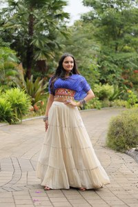 El último diseñador puro rayón algodón Leheriya trabajo impreso Lehenga Choli por FabZone - Product Image 3
