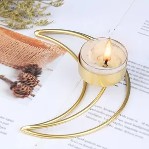 Factory Hot Sell Creative Moon Shape Gold Metal Tea Light Candle Holder for Home and Christmas Decoration