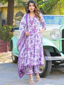 Crochet encaje indio étnico impreso mujeres 100% algodón Kurta pantalones cuello mangas tres cuartos paquistaní Salwar venta al por mayor India - Product Image 2