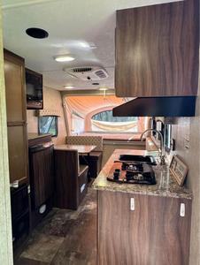 Remorques de voyage prêtes à l'emploi pour VR Camping-cars Vente en ligne de caravanes bon marché pour véhicule - Product Image 2