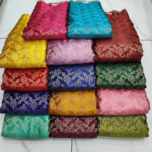 Tissu de broderie florale de qualité supérieure Dentelle élégante, paillettes et motifs perlés pour robes de mariée, robes, décoration intérieure - Product Image 1