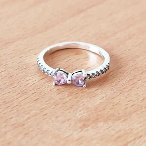 แหวนโบว์สีชมพูเงินสเตอร์ลิง925แหวน CZ ระยิบระยับพร้อมของขวัญเฉพาะบุคคลสำหรับผู้หญิง - Product Image 1