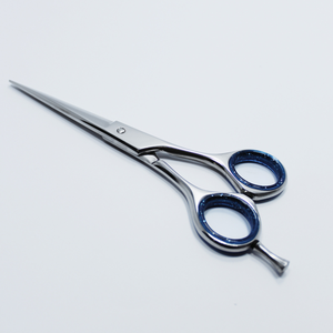 Tijera de peluquero con acabado pulido de estilo simple para cortar el cabello Producto de belleza y cuidado personal - Product Image 6