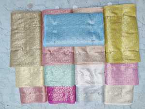 Tela de brocado Jacquard de alta calidad para confección y tapicería Diseño tejido elegante con hilo dorado/plateado brillante - Product Image 2