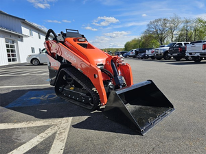 2025 Kubota รถตักดินขนาดเล็ก SCL1000รถตักดินขนาดเล็กพร้อม Eaton กระบอกไฮดรอลิกประเภทล้อ - Product Image 2