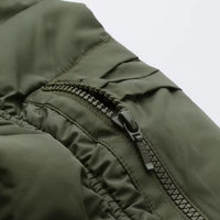 Blouson Bomber Femme Hiver le Plus Vendu – Design Personnalisé, Col Montant, Fermeture Éclair Avant, Doublure Respirante en Nylon, Polyester Tricoté