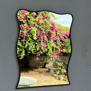 <b>Wall</b> hanging <b>mirror</b> decorative luxurious <b>mirror</b> with <b>black</b> finish <b>wall</b> <b>mirror</b> - Product Image 1