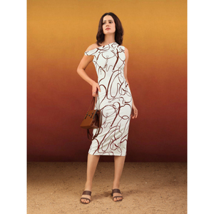 Robe longue à plusieurs niveaux imprimée Purvaja pour femme en coton mélangé. Sans manches avec col carré, empiècement smocké et ourlet évasé pour un charme aéré - Product Image 4