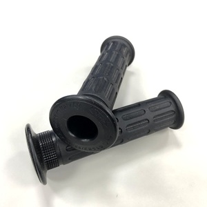 Par de empuñaduras de Ariete hechas en Italia, 02615-R, 01682/SSF, 01681/SSF - Product Image 5