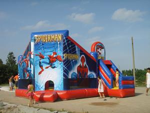 Château gonflable héros araignée avec toboggan pour sauts et divertissements en plein air - Product Image 2