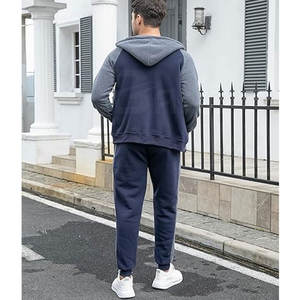 Venta al por mayor de diseño personalizado de alta calidad de moda Chándal XXL/XL tamaño hecho en Pakistán para la temporada de invierno con la característica del logotipo - Product Image 5