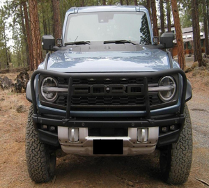 Ford Bronco Raptor AWD Coupé Turbo 2023 d'occasion, cuir, faible kilométrage, boîte automatique, conduite à gauche, couleur foncée, état neuf - Product Image 1