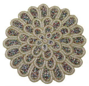 ที่รองจานประดับด้วยลูกปัดงานปักที่ดีที่สุดสำหรับโต๊ะอาหารทำมือ - Product Image 2