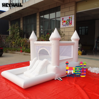 Château gonflable blanc excitant et facile à installer pour les centres de jeux en plein air