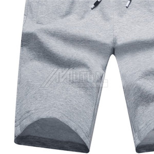 Pantalones cortos deportivos para hombre, tela de secado rápido, ajuste elástico, pantalones cortos ligeros para hombre para correr y entrenar - Product Image 5