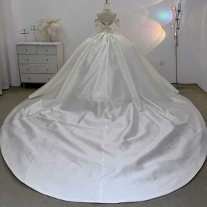 ชุดแต่งงานผ้าซาตินหรูห<span class=keywords><strong>ร</strong></span>า Jancember JJ114 ประดับลู<span class=keywords><strong>ก</strong></span>ปัด ชุดเจ้าสาวแบบเปิดไหล่ท<span class=keywords><strong>ร</strong></span>งบอล<span class=keywords><strong>ก</strong></span>าวน์ ชุดแต่งงานสำหรับพิธีในโบสถ์ - Product Image 2