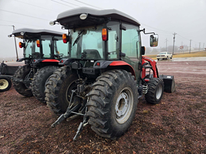 Mini Tractor Agrícola Massey Ferguson con Cargador GC 1723E 1725M 1835E 2860M FL2611 2850M 6120M 2860E 4x4 WD Nuevo/Usado - Product Image 4